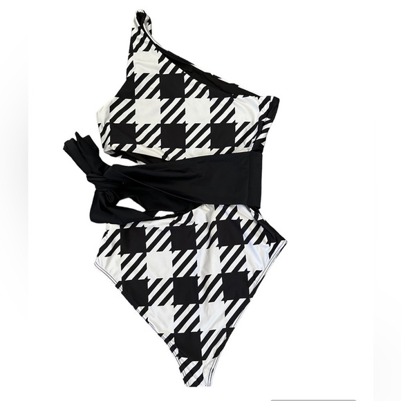 NWT BEACH RIOT Carlie Houndstooth One Piece Swimsuit - Picture 6 of 7